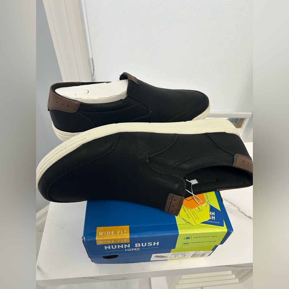 Men’s Memory Foam Shoes